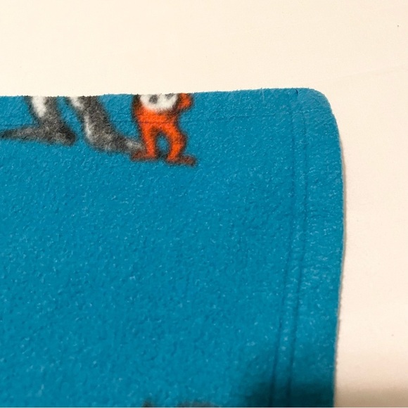 2003 Cat in the Hat Dr. Seuss Blanket 82” x 58” - Picture 8 of 16